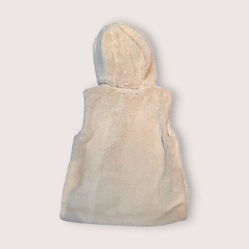 H&M Girls Faux Fur Hooded Gilet Vest Size 4-6 - Picture 2 of 6